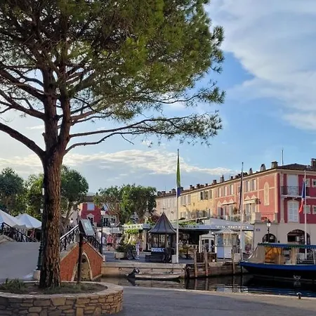 Les Restanques Vue Panoramique Mer, Baie De Saint-tropez Lägenhet *