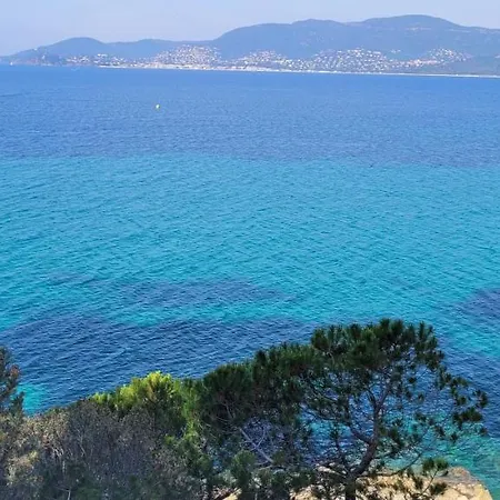 Les Restanques Vue Panoramique Mer, Baie De Saint-tropez アパート